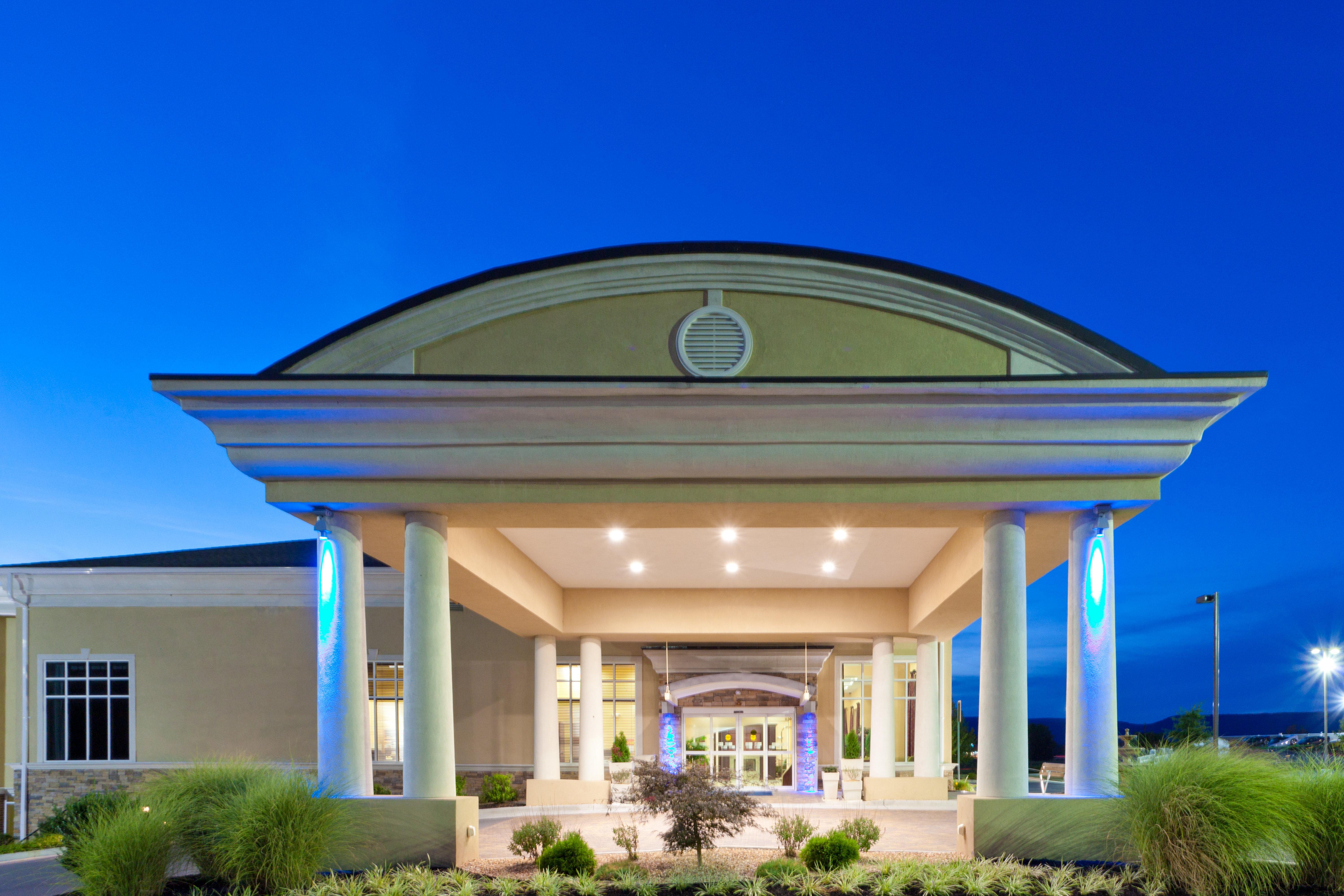 Holiday Inn Express Woodstock-Shenandoah Valley By Ihg Zewnętrze zdjęcie