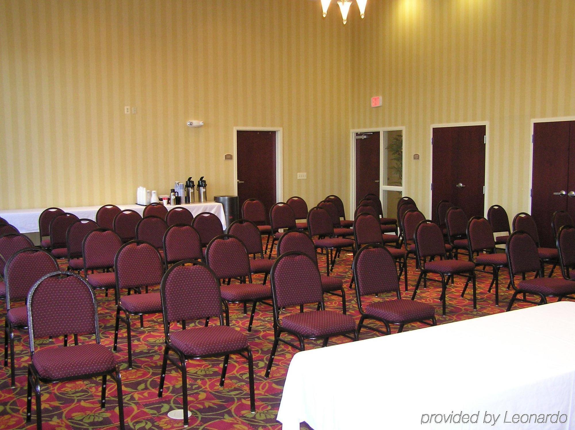 Holiday Inn Express Woodstock-Shenandoah Valley By Ihg Zewnętrze zdjęcie